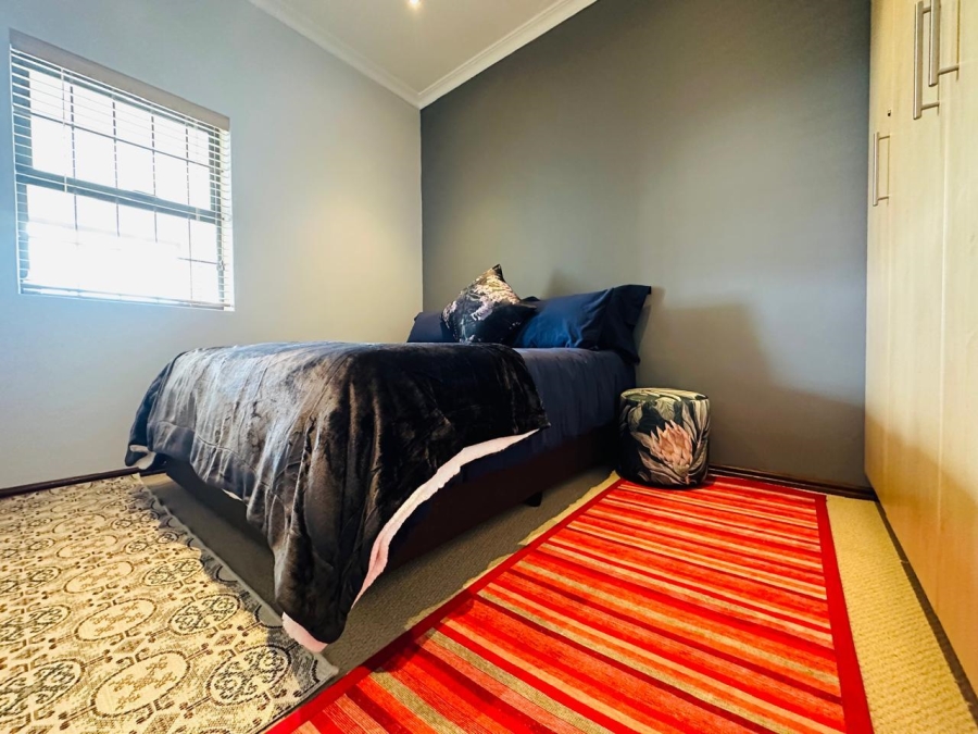 To Let 2 Bedroom Property for Rent in Big Bay Western Cape